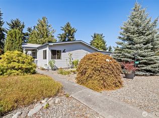 60 Erics Way, Sequim, WA 98382