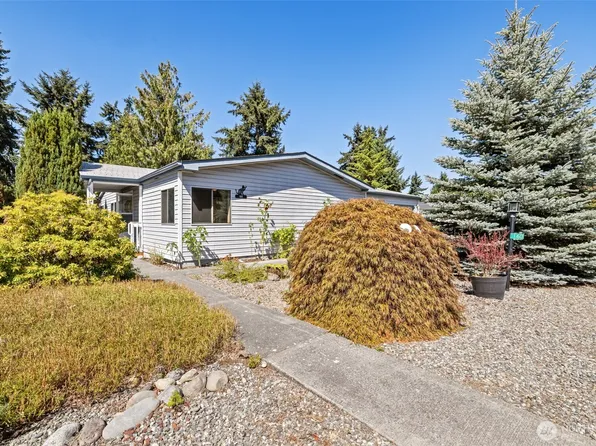 60 Erics Way, Sequim, WA 98382
