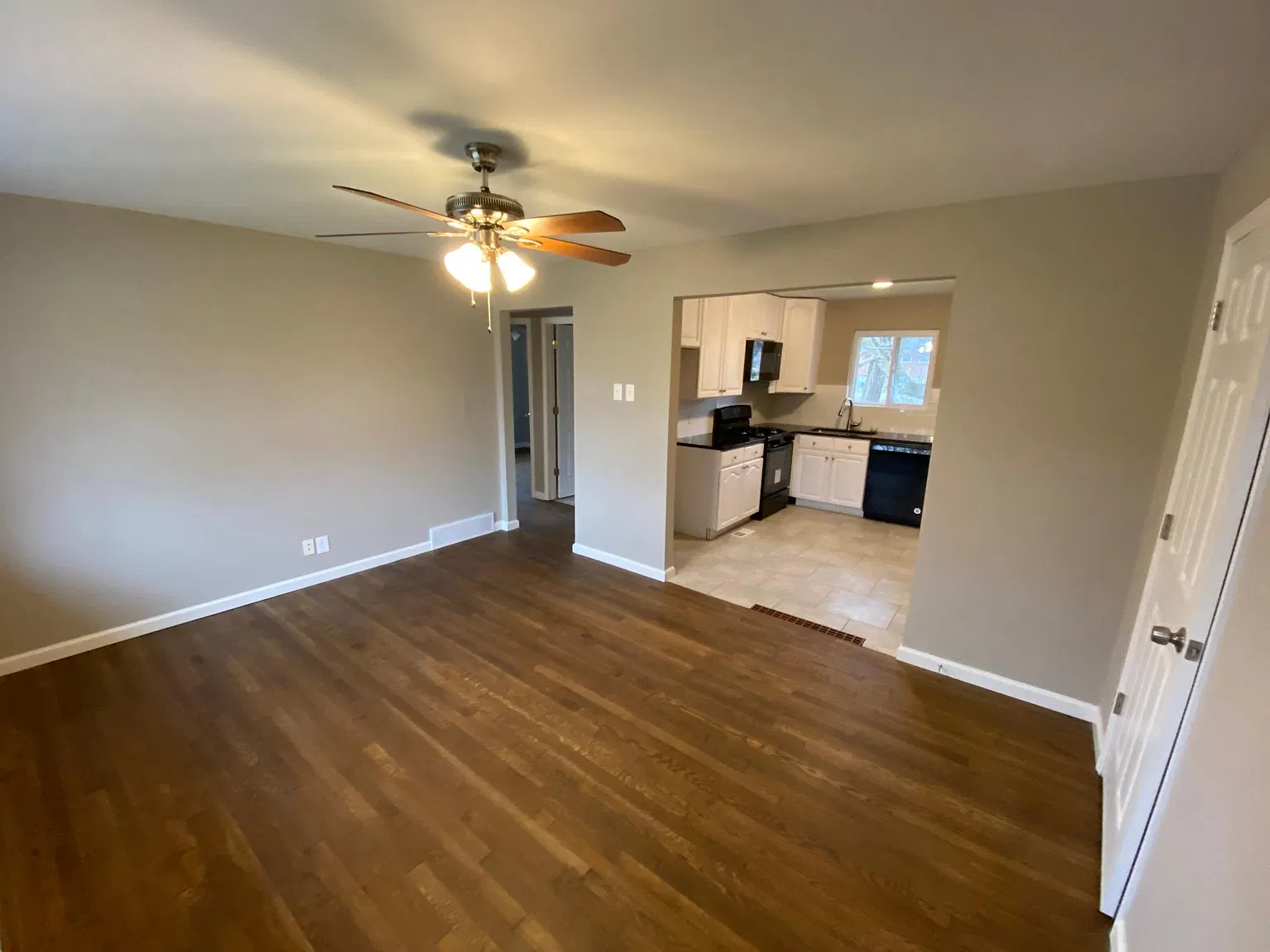 42 Cunningham Ct — Photo 4