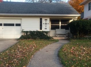 1132 Kensington Blvd, Fort Wayne, IN
