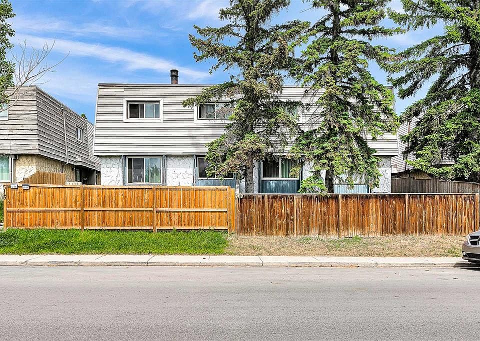 1st image of 516 NW Blackthorn Rd NE #101