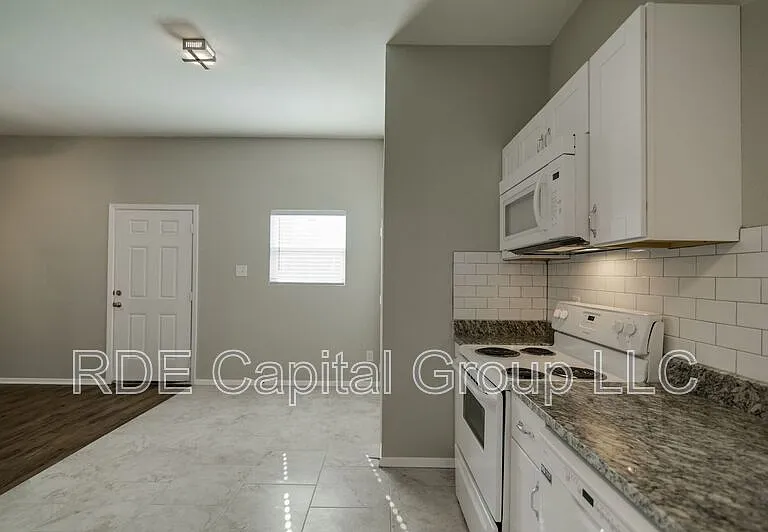 3025 Sappington Pl #FT — Photo 2