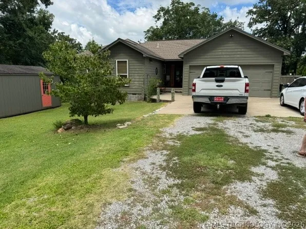 137 NE 439th Dr, Spavinaw, OK 74366