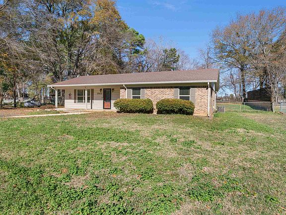 2nd image of 15412 Cedar Bay Dr