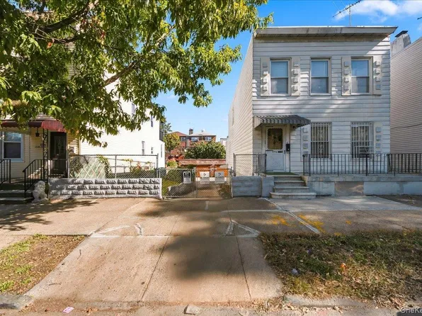 1716 Barnes Avenue, Bronx, NY 10462