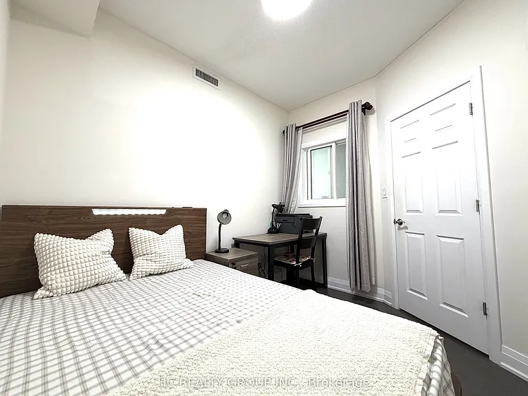 8228 Birchmount Rd #211 — Photo 8