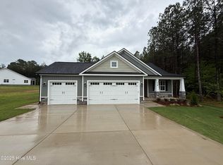 139 Red River Dr, Selma, NC 27576
