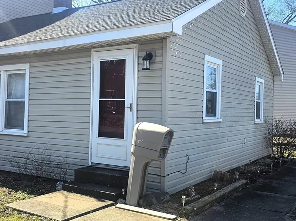 219 E Taylor St, Boonville, IN 47601