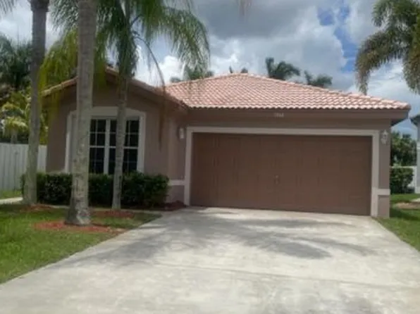 1968 SW 177th Ave, Hollywood, FL 33029