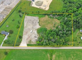 3289 Columbiana Rd, New Springfield, OH 44443