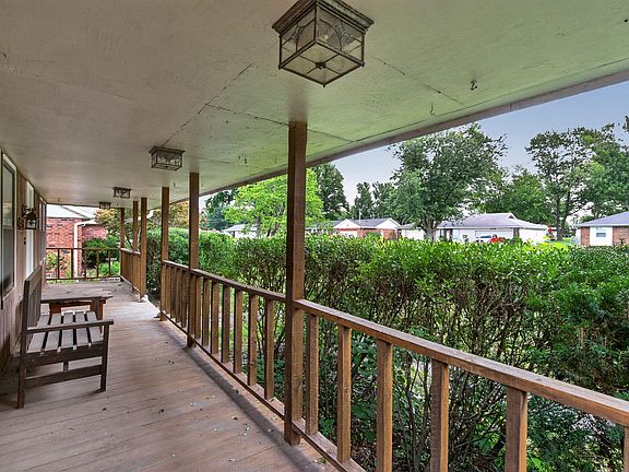3rd image of 4455 S Ridgecrest Drive