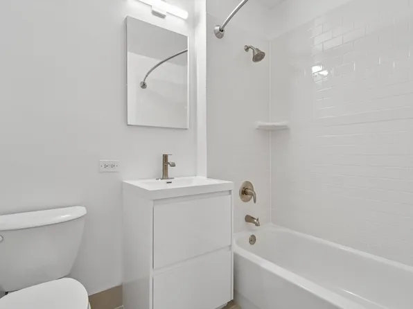 111 Worth Street image 7 of 32