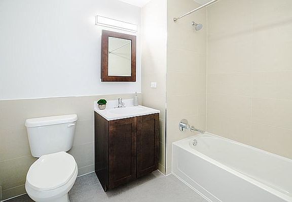 5th image of 14736 94th Ave #6N
