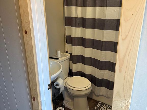 2nd image of 207 7th St S #2