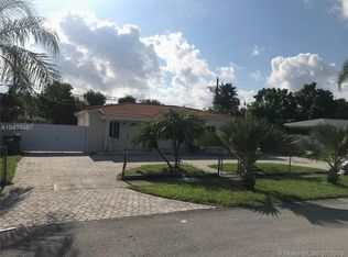 14821 Tyler St, Miami, FL 33176