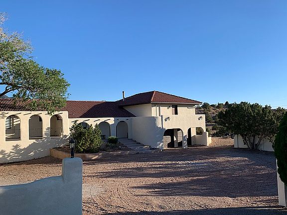 Westside Courtyard