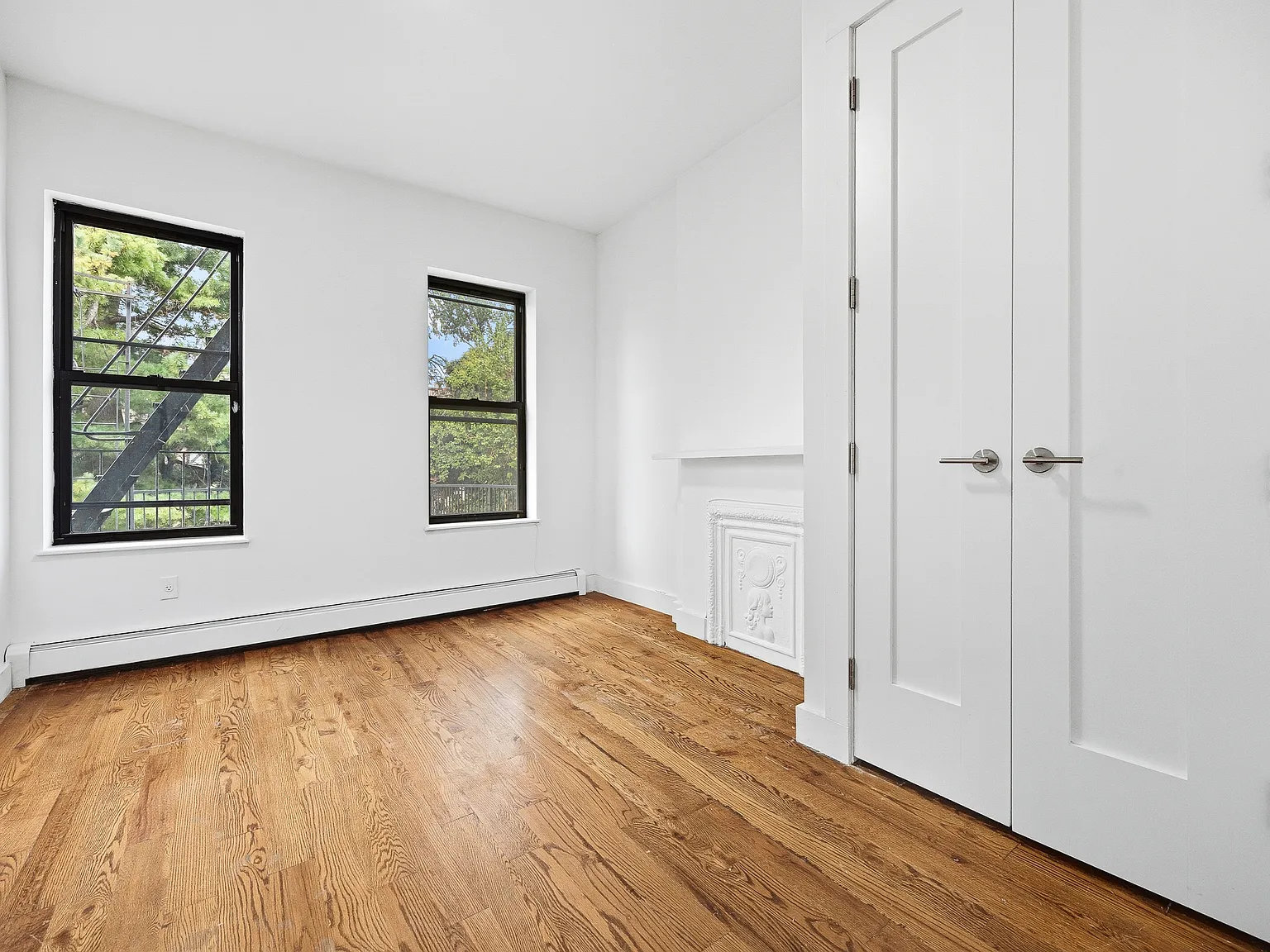 565 Chauncey Street — Photo 4