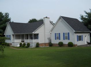 663 Willie Jarvis Rd, Sparta, TN 38583