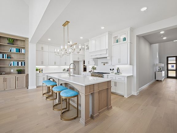 2nd image of 610 Callisto Dr