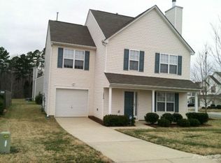 7459 Hidden Creek Dr, Charlotte, NC 28214