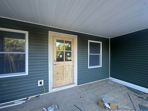 3rd image of 9 Rydon Acres