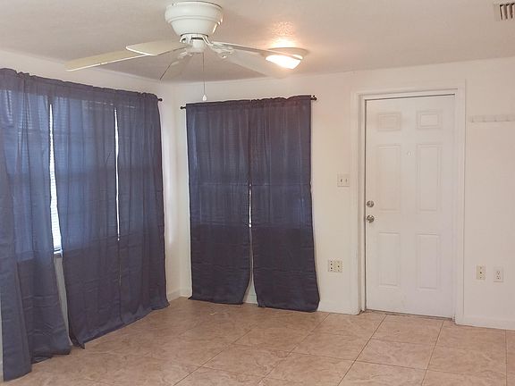 2nd image of 2609 Bonneville Dr