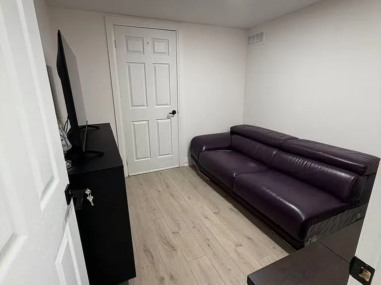 25 Jeremy Dr — Photo 6