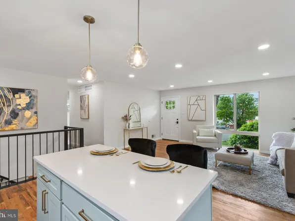 205 N Furman St, Alexandria, VA 22304