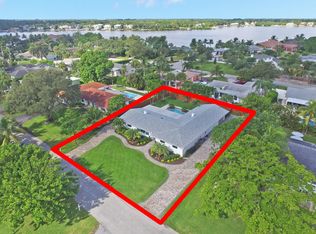 51 Pinetree Pl, Jupiter, FL 33469