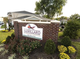 9504 Golders Green Cir UNIT 204, Louisville, KY 40229