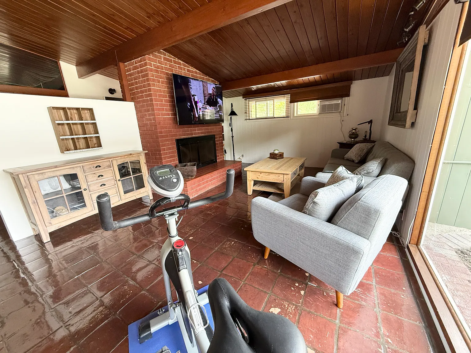Stanmoor Dr, Los Angeles — Photo 2