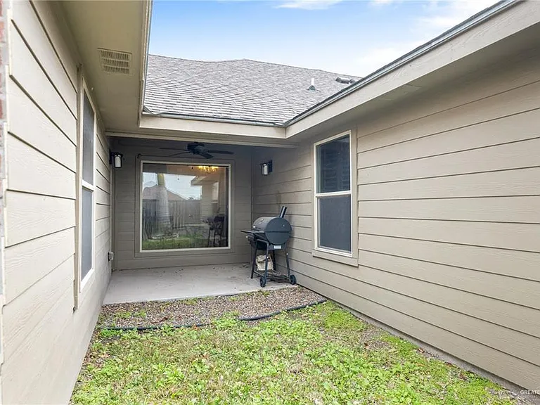 1515 N Jackson Rd — Photo 10