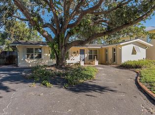 1203 Lastrada Ln, Naples, FL 34103