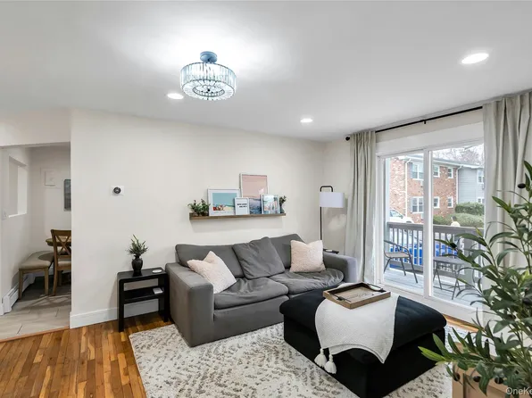 43 Fair Harbor Drive 43 Building 3, Patchogue, NY 11772