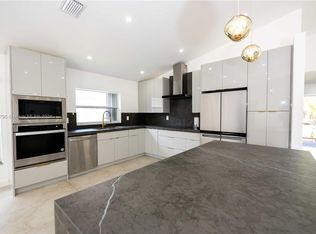 4933 SW 33rd Way, Fort Lauderdale, FL 33312