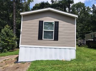 11 Poole Cir, Ellenwood, GA 30294