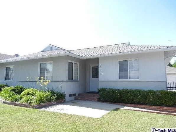 8240 Owens St, Sunland, CA 91040