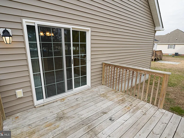 2007 S Old Mill Dr — Photo 8