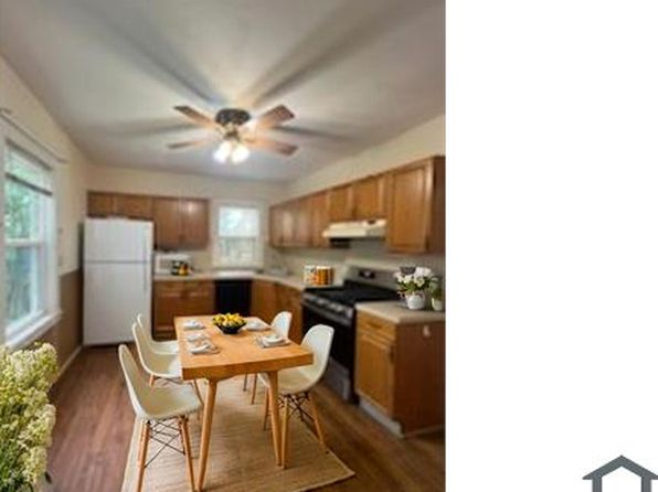 59 Dewey Rd #1