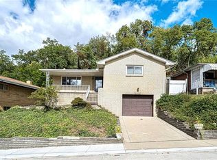 1186 Benton Pl, Pittsburgh, PA