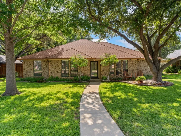 121 Deann Ln, Coppell, TX 75019