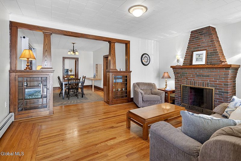 5th image of 2203 15th Street