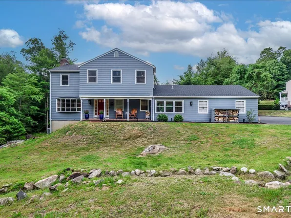 8 White Pine Drive, Brookfield, CT 06804