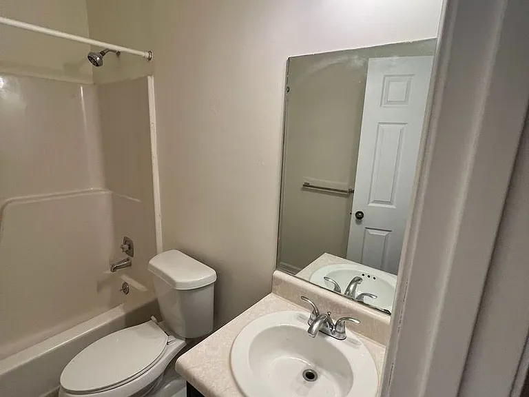 2633 Dorian Drive — Photo 15