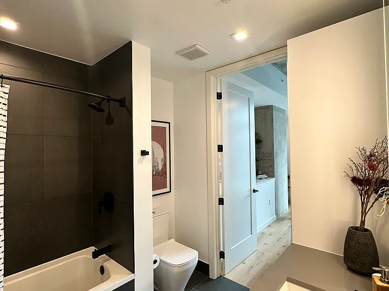 1801 N Pearl St #1201 — Photo 7