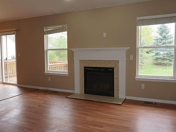 4th image of 1841 Wexford Cir