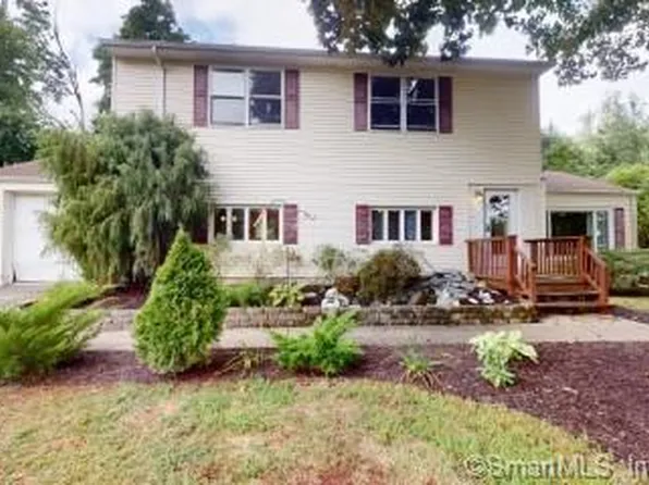 151 Leonard Road, Hamden, CT 06514