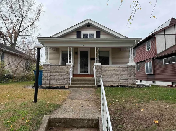 725 Studebaker St, Mishawaka, IN 46544