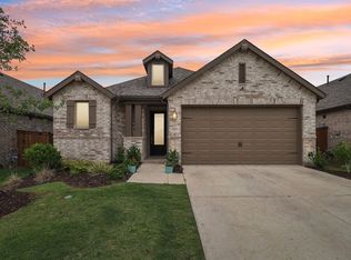 4718 Firewheel Ct, Aubrey, TX 76227