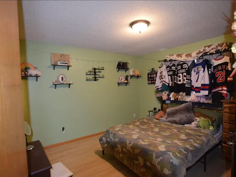 5756 Woodbridge Dr — Photo 15